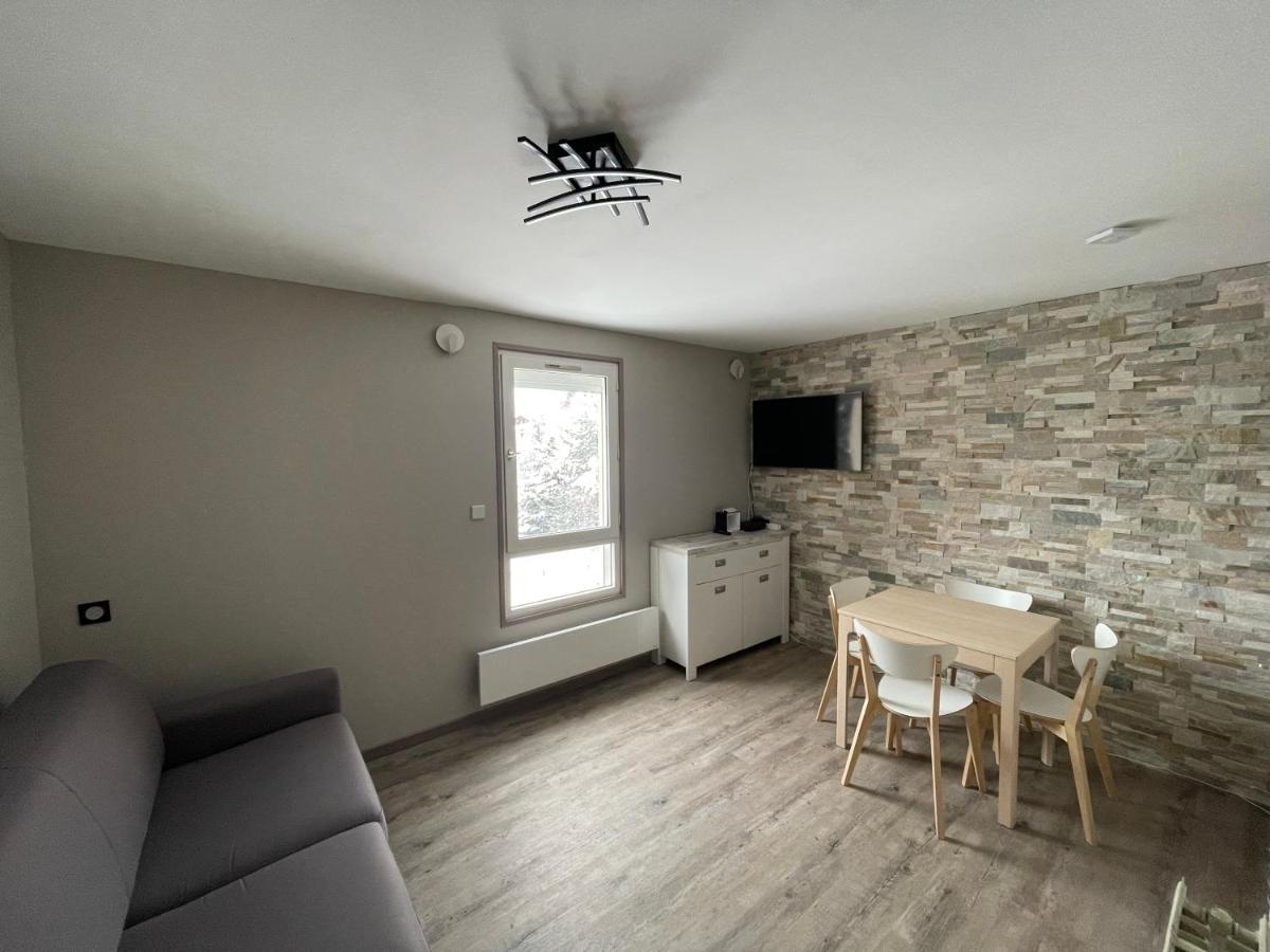Appartement 4 Personnes Aux Pieds Des Pistes Wifi Netflix Ле дез Альп Экстерьер фото